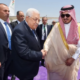 رئيس فلسطين يصل جدة للمشاركة في القمة العربية 32 #قمة جدة