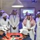 طلاب وطالبات ⁧‫وزارة التعليم‬⁩ يُشاركون رائدي الفضاء السعوديين علي القرني وريانة برناوي تجربة "انتشار الألوان السائلة"