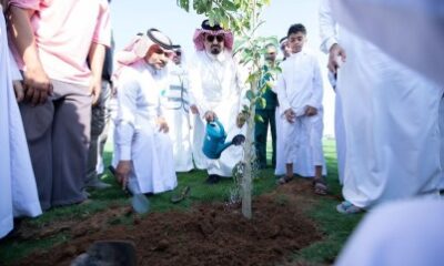 محافظ بيش يدشن زراعة 1000 شجرة بالمحافظة ضمن مبادرة السعودية الخضراء