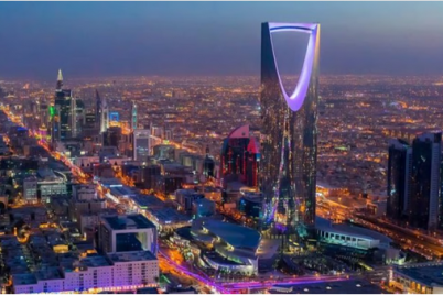 انطلاق أولى جلسات الاجتماع الخاص للمنتدى الاقتصادي العالمي في الرياض