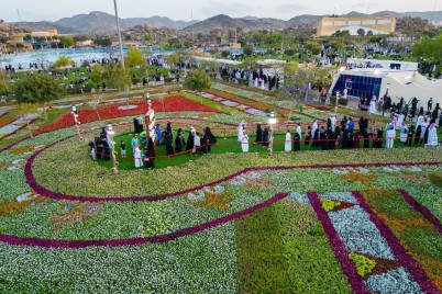 الأمير سعود بن نهار يرعى إنطلاق فعاليات مهرجان الورد الطائفي "قطاف 19"