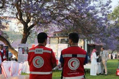 الهلال الأحمر بعسير يحتفي باليوم العالمي 